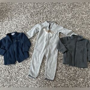 Carter's Grey Fleece One-Piece with dog and 2 COLUMBIA fleece sweaters 12-18mo